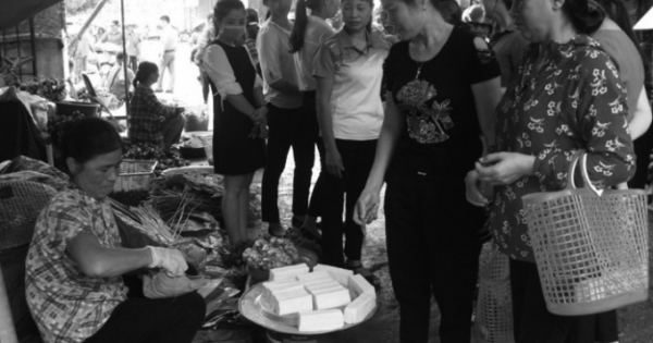 Phụ nữ Bắc Giang chung tay chống rác thải nhựa