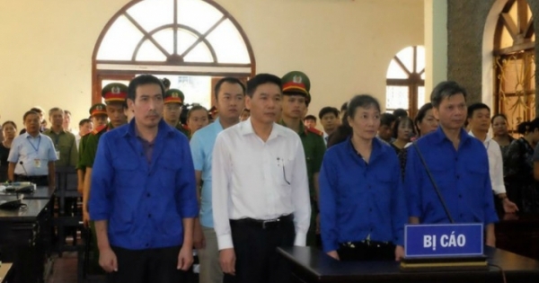 Phiên xử vụ gian lận điểm thi ở Sơn La bị hoãn: Không nên để pháp luật bị coi thường