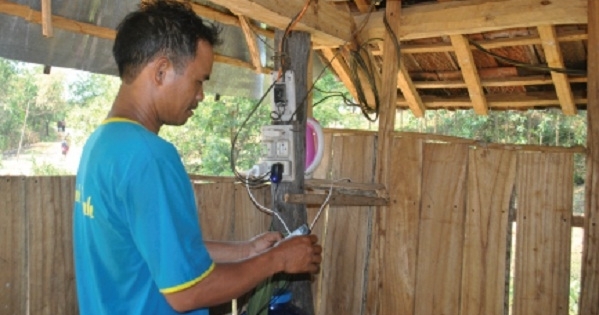 Lâm tặc “chào thua” chốt canh giữ rừng của người dân