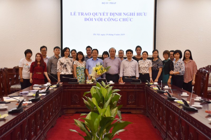 Chụp ảnh lưu niệm