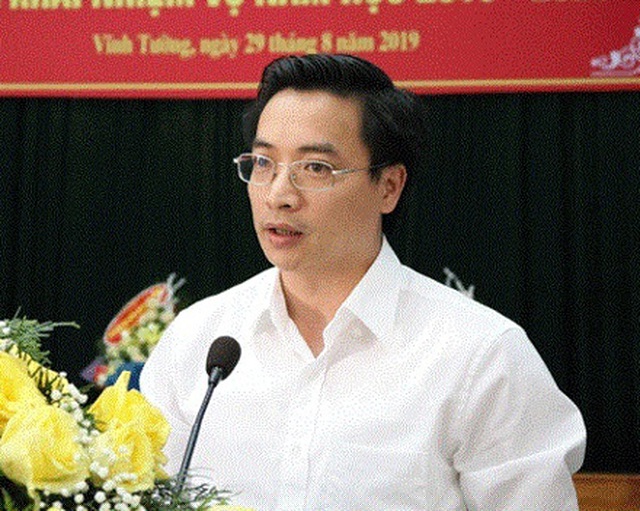 Ông Nguyễn Văn Huyến được bổ nhiệm chức danh quyền Giám đốc Sở GD-ĐT Vĩnh Phúc khi chưa kinh qua ngành.