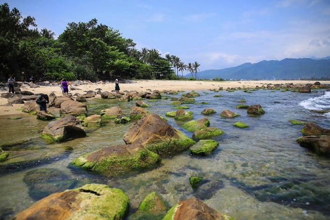 Về phương án quản lý ghềnh Nam Ô (Đà Nẵng), chủ đầu tư đất xuất ý tưởng “Du lịch trải nghiệm bình minh ở vịnh Nam Ô trên thuyền thúng”.