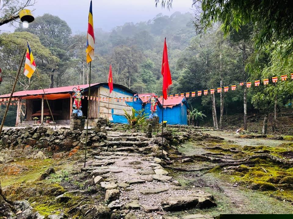 Khám phá chùa Địa Ngục (Tam Đảo) âm u bậc nhất miền Bắc