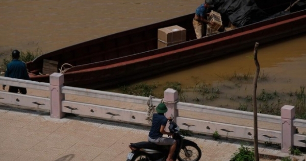 Để buôn lậu hoành hành, 6 cán bộ biên phòng Móng Cái bị kỷ luật