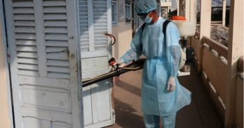 Cà Mau: Hàng chục học sinh tiểu học nhập viện với triệu chứng chóng mặt, nhức đầu