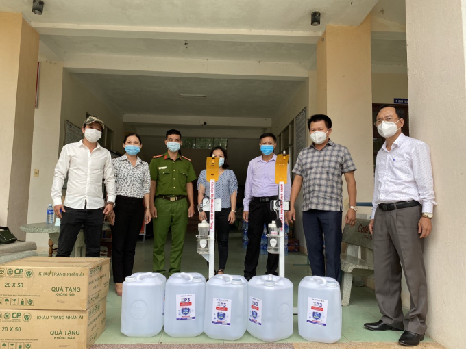 467fe5aacdd2328c6bc3