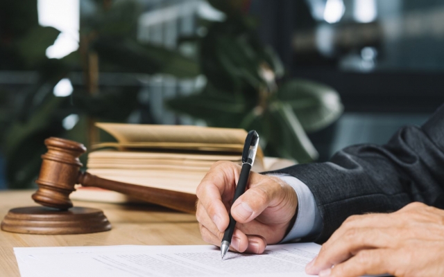 Công chứng viên thuộc Văn phòng công chứng Thạch Thất bị tố cáo