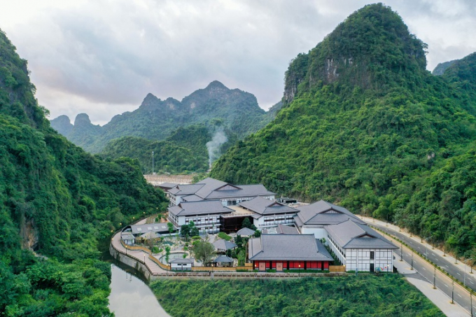 Yoko Onsen Quang Hanh (2)