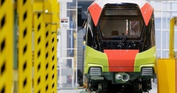 Đoàn tàu đầu tiên của tuyến metro Nhổn-ga Hà Nội sắp về nước