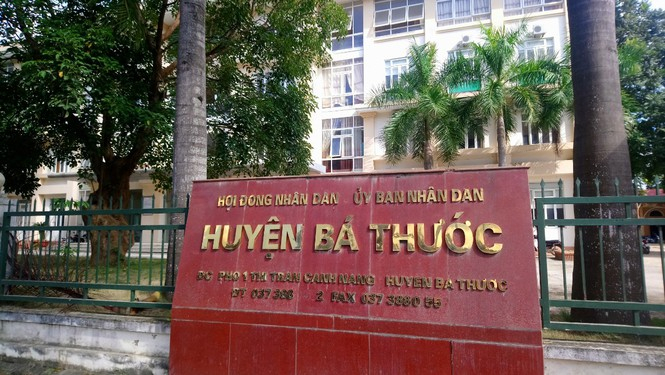 Trụ sở UBND huyện Bá Thước