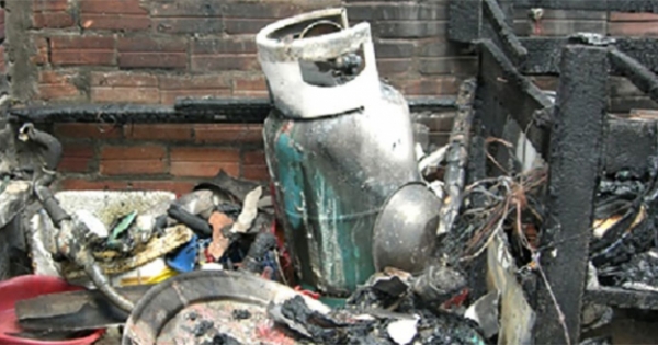 Khí gas phát nổ trong lúc hàn xì khiến nam công nhân tử vong