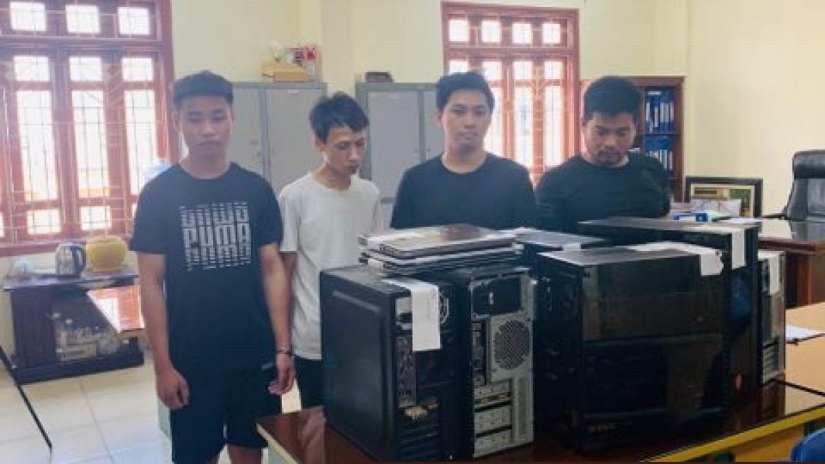 C&aacute;c đối tượng trong vụ &aacute;n bị bắt giữ.