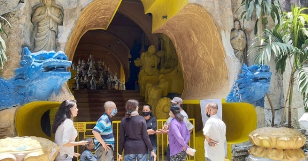 Từ hôm nay 9/9, Chùa Kỳ Quang 2 mở cửa hầm cốt để người dân đối chứng di ảnh