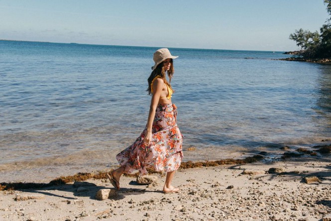 Nàng mẫu 19 tuổi Daniella Beckerman gợi cảm mê mẩn - ảnh 2