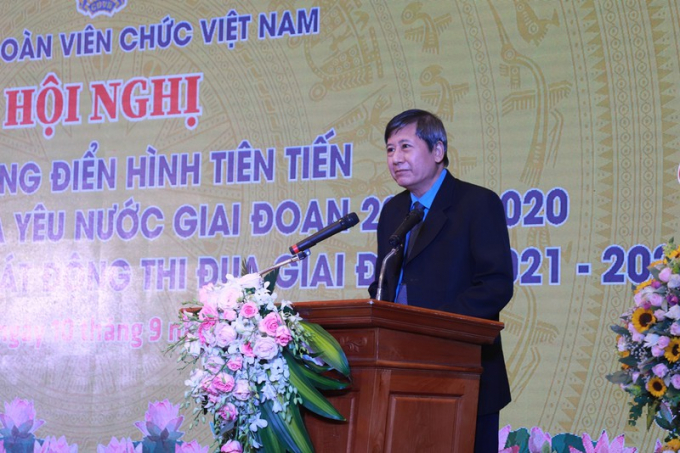 Đồng chí Trần Thanh Hải, Phó Bí thư Đảng đoàn, Phó Chủ tịch thường trực Tổng liên đoàn Lao động Việt Nam đánh giá phong trào thi đua yêu nước trong công nhân viên chức, người lao động của Công đoàn Viên chức Việt Nam trong 5 năm qua đã gặt hái nhiều thành công.