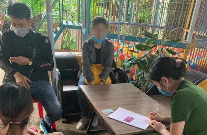 cbf55771de32376c6e23