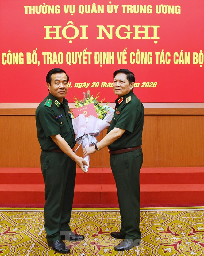 Thủ tướng bổ nhiệm Tư lệnh Hải quân, Biên phòng và Quân khu 3  - ảnh 2