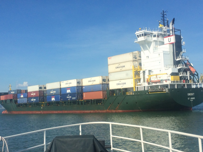 8108F88E-3210-47CF-A9F3-44C8B7F21AB0.