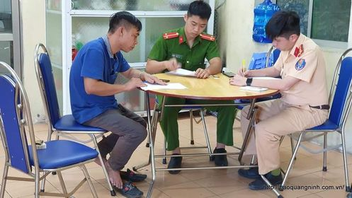 Quảng Ninh: Xác định danh tính của 2 lái xe ô tô đánh võng, lạng lách như phim hành động