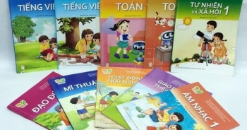 Loạn sách giáo khoa, sách tham khảo: Cả phụ huynh và giáo viên hoang mang