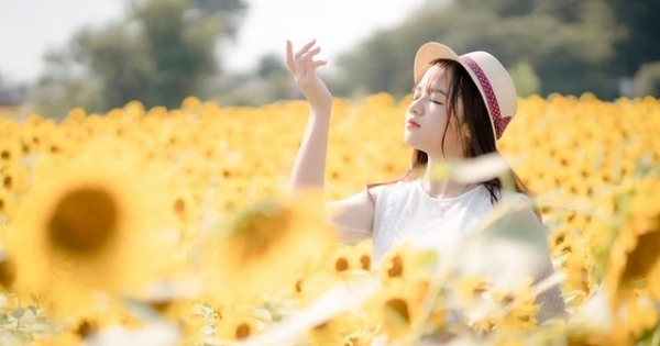 “Em đã từng ngủ với ai chưa?”