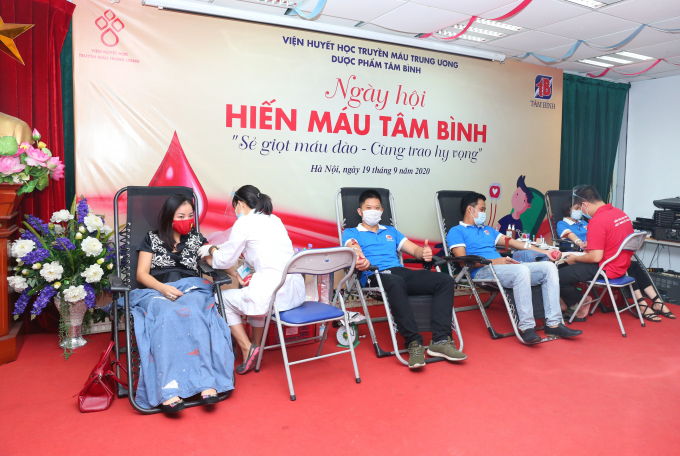 z2086685960475_11840e71cbd6d0f9723e8e70f8ccc66c