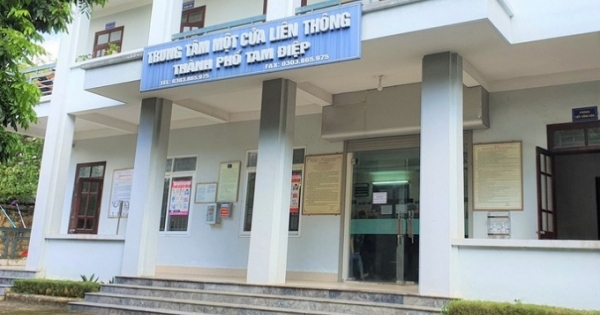 Ninh Bình: Bắt giám đốc Văn phòng đăng ký đất đai "nhận hối lộ", và nhân viên lừa đảo tiền tỉ