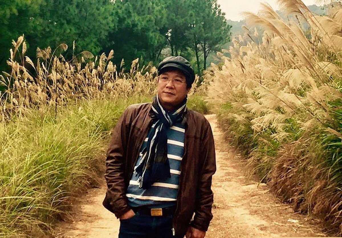 NSND Trọng Chinh sống vô tư và hết mình.