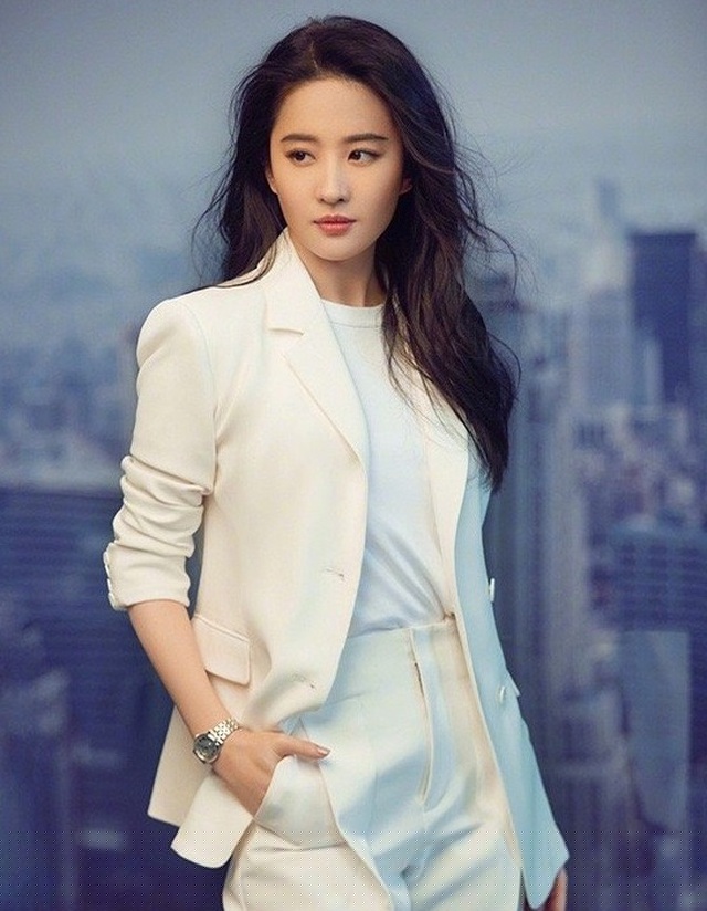 Nhan sắc từng gây thương nhớ của