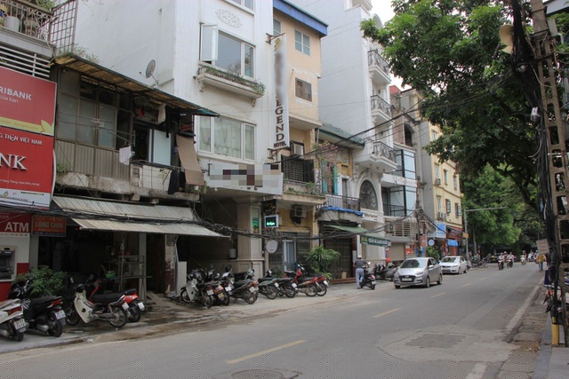 Nhiều khách sạn trên phố cổ Hà Nội mở lại nhưng cũng chỉ để cho “thoáng khí” chứ không có khách.