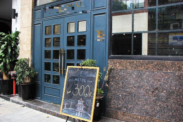 Nhiều khách sạn phải giảm giá sâu nhưng vẫn không có khách.