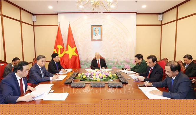 Ch&uacute; th&iacute;ch ảnh