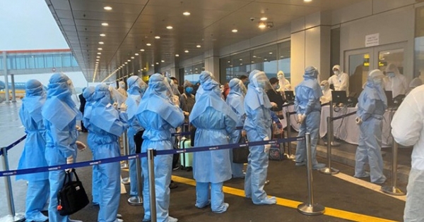 250 công dân Việt Nam tại Hàn Quốc được đưa về nước an toàn