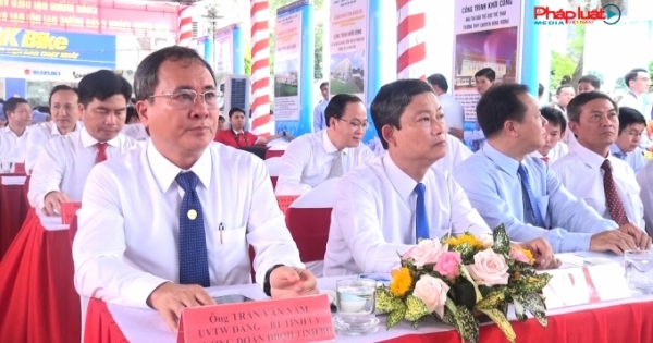 Khánh thành các công trình chào mừng Đại hội Đảng bộ tỉnh Bình Dương lần thứ XI