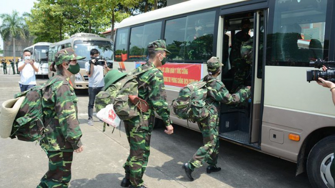 Lên đường tăng cường cho miền Nam thân yêu.