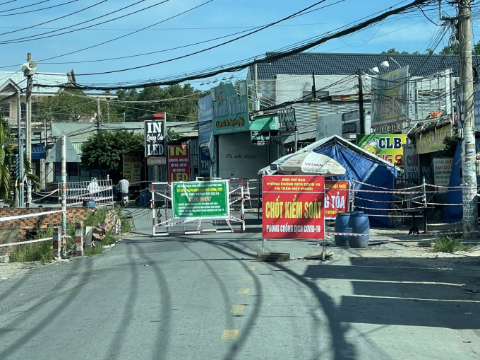 Khoanh chặt vùng đỏ và bảo vệ vùng xanh.