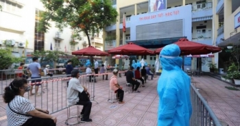 6.600 học sinh mắc COVID-19, vì sao TPHCM quyết không dời ngày khai giảng?