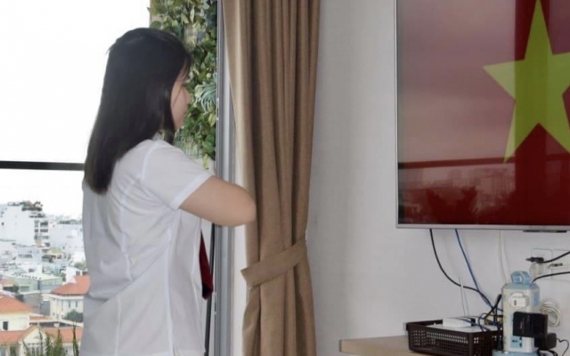 Lần đầu tiên, học sinh khai giảng năm học mới qua truyền hình