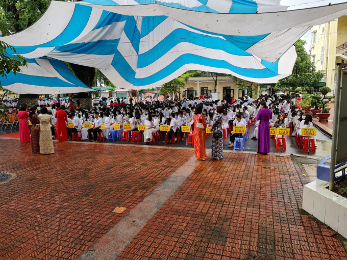 4b436ed59ec4689a31d5