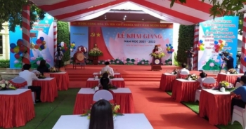 Hình ảnh đặc biệt lễ khai giảng online của hơn 850.000 học sinh Nghệ An