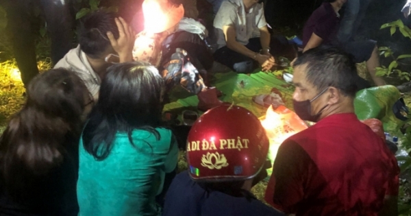 Lên núi lập sới đánh bạc giữa mùa dịch, công an phục kích bắt quả tang