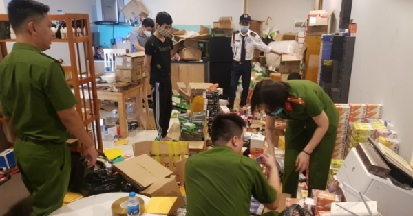 Quảng Ninh: Phát hiện và thu giữ hơn 10 nghìn sản phẩm thuốc lá điện tử, tinh dầu không rõ nguồn gốc