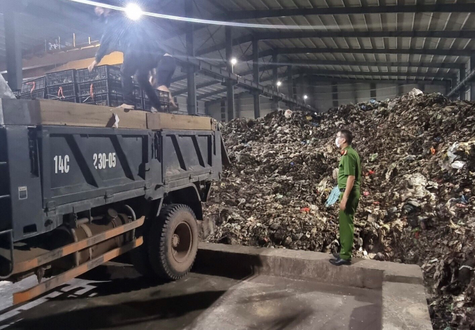 z2739641189682_1126203fe206778bc726aa35e6151a06