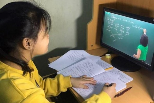Dạy, học trực tuyến: