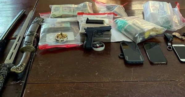 Nghệ An: Tạm giữ hình sự giám đốc nhà xe An Phú Quý tàng trữ chất ma túy trái phép