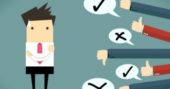 Phê bình Chủ tịch thị trấn Cao Thượng vì phòng dịch Covid-19 không “chặt”