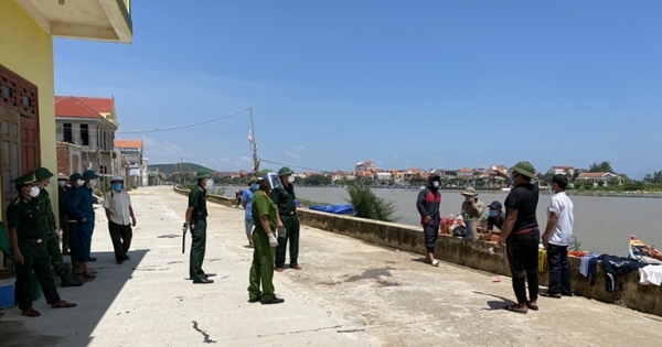 Xử lý 7 đối tượng né tránh chốt kiểm soát dịch Covid-19 bằng đường biển ở Quảng Bình
