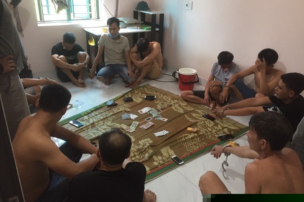 Nhóm đối tượng bị bắt giữ