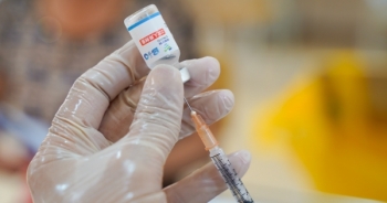 Hải quan yêu cầu giám định lại vắc xin Vero Cell, Viện Kiểm định nói gì?