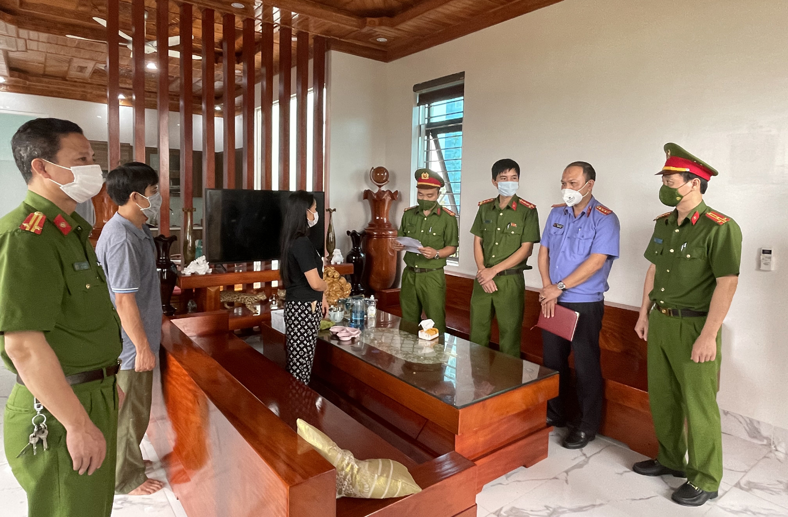 Bắt đối tượng cầm đầu giết người